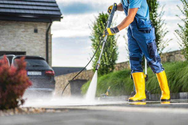 Garage Pressure Washing in Elverta, CA